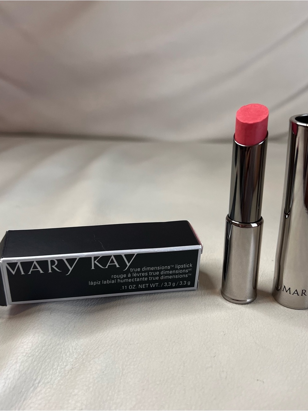 Mary Kay True Dimensions Lipstick Color Me Coral